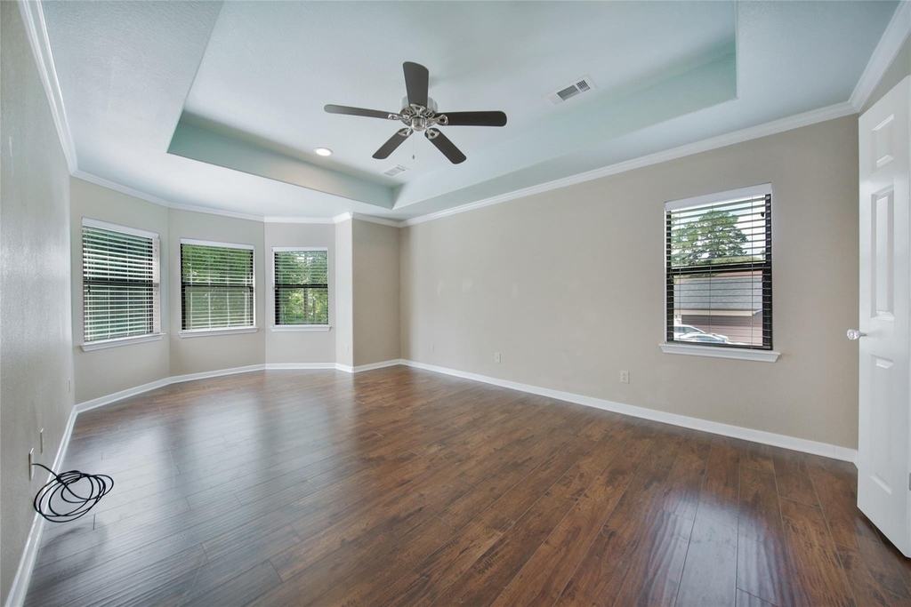 710 W Rollingwood - Photo 16