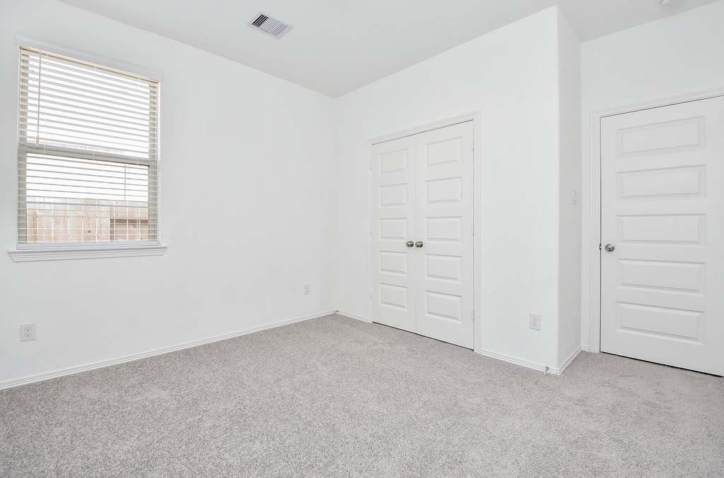 5715 Aurora Greens Lane - Photo 22