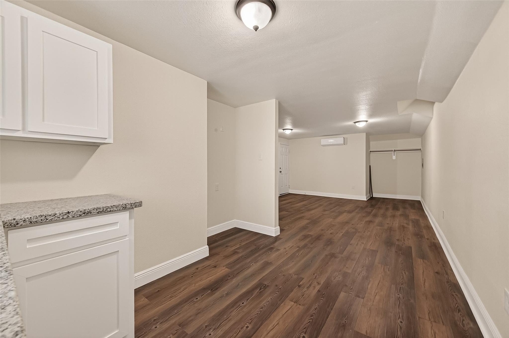 4901 Stimson Street - Photo 5