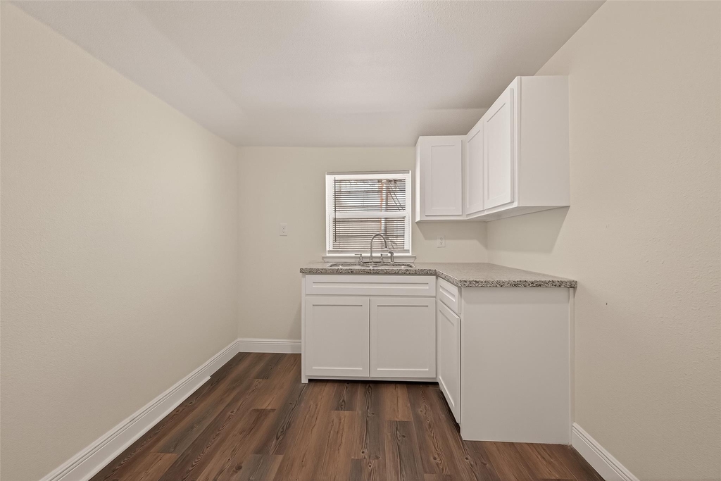 4901 Stimson Street - Photo 4