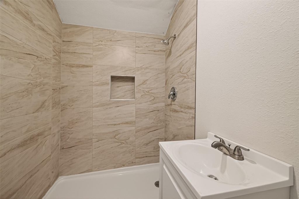 4901 Stimson Street - Photo 8