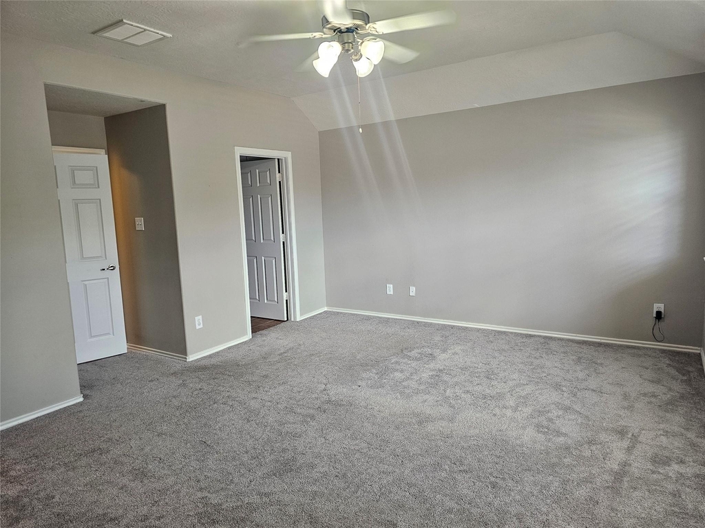 3217 Victorian Manor - Photo 5