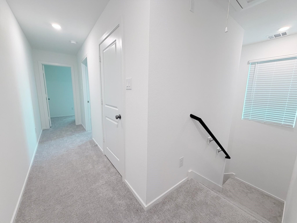 945 Pertuso Lane - Photo 5