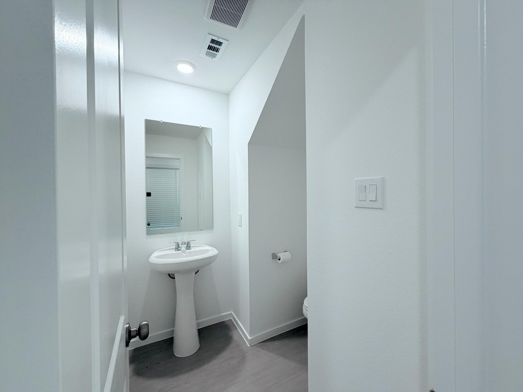 945 Pertuso Lane - Photo 4