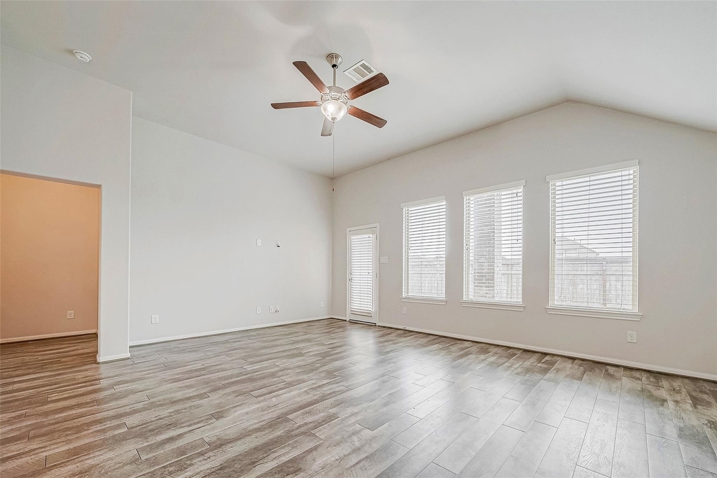 31118 Gulf Cypress Lane - Photo 11