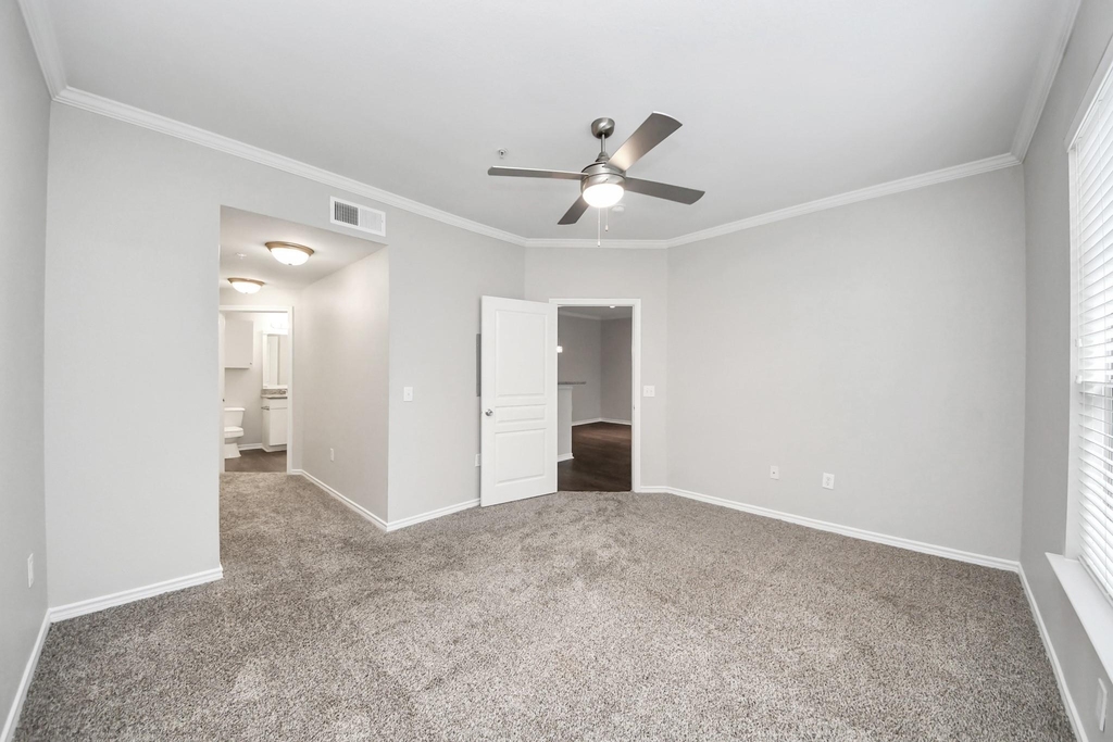 3003 Memorial Court - Photo 14