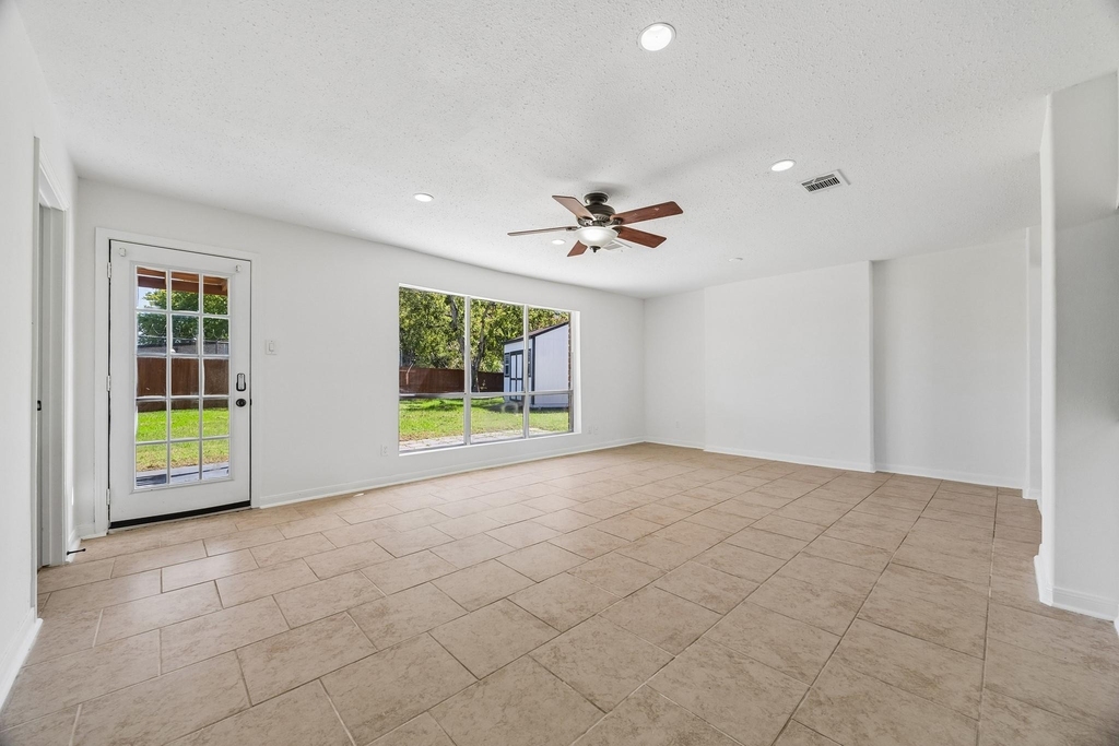 20806 Westgreen Court - Photo 8