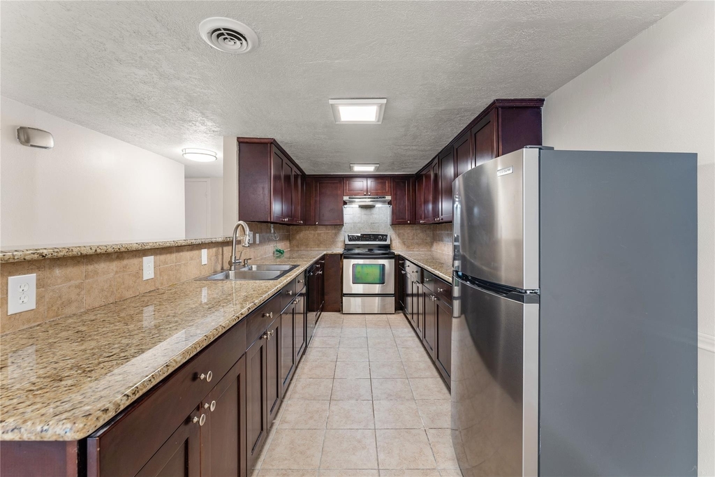 12633 Memorial Drive - Photo 11