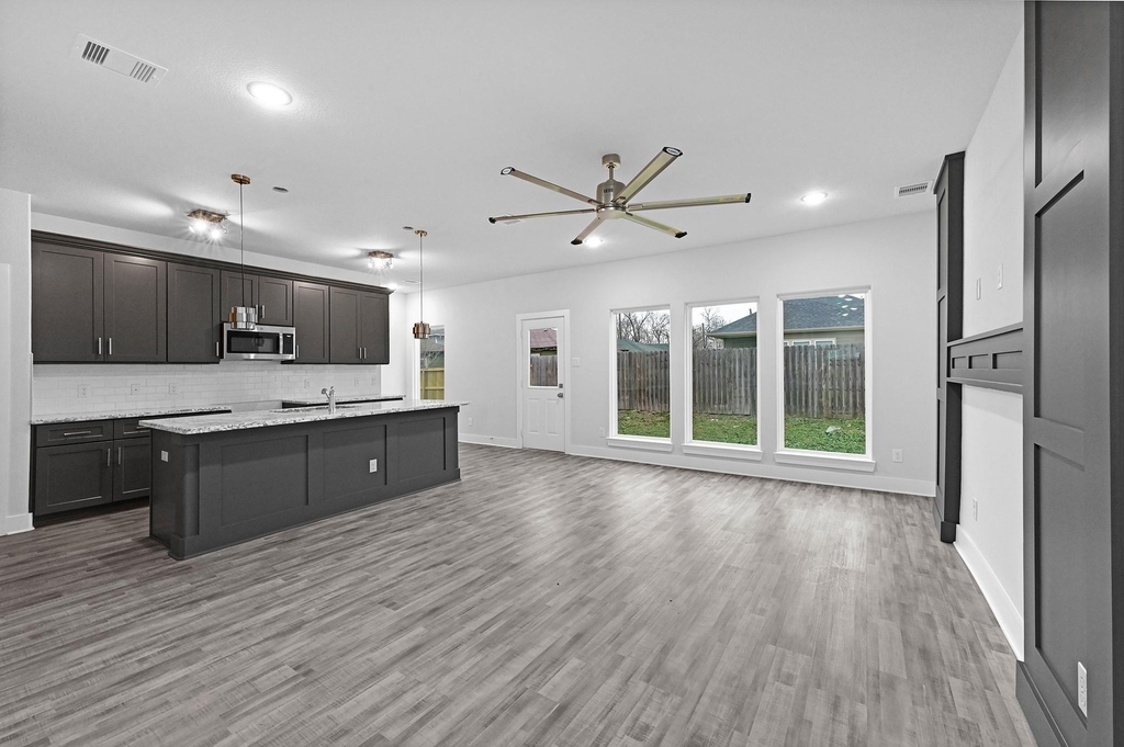 4675 Bellfort Street - Photo 8