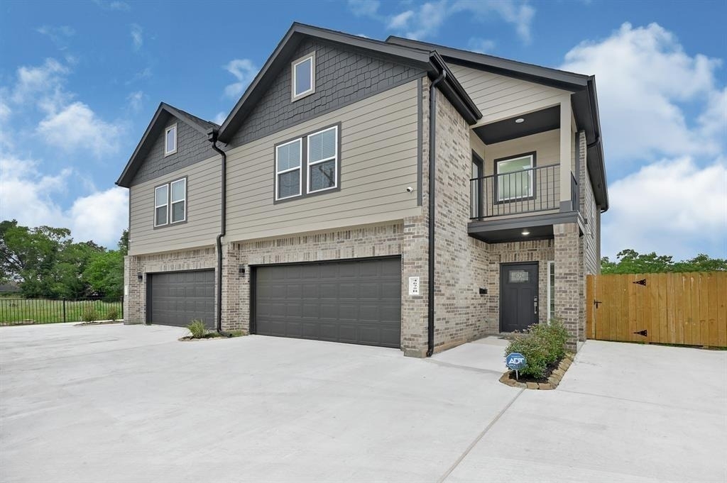 4675 Bellfort Street - Photo 0