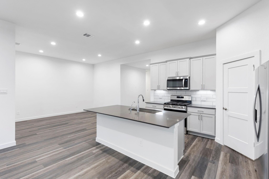 1589 Oakdale Crest Road - Photo 11