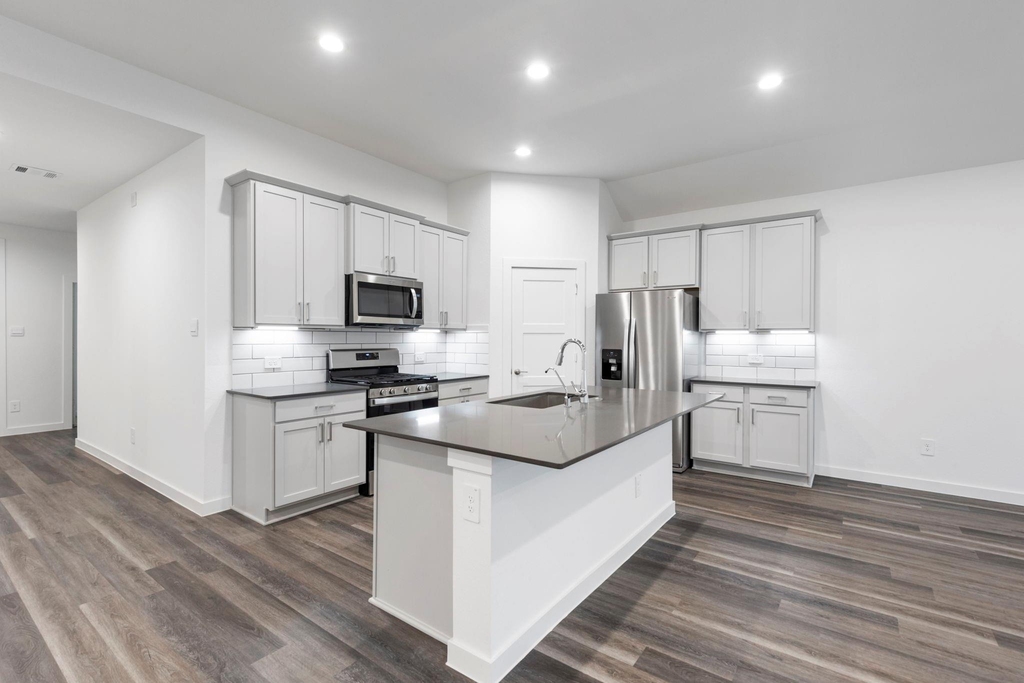1589 Oakdale Crest Road - Photo 8