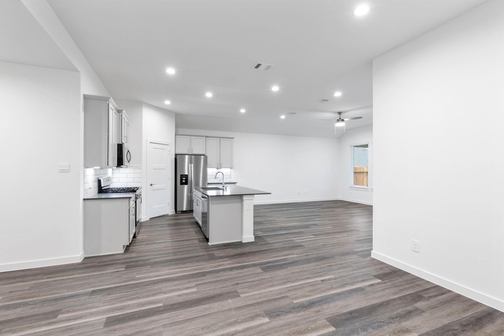 1589 Oakdale Crest Road - Photo 6