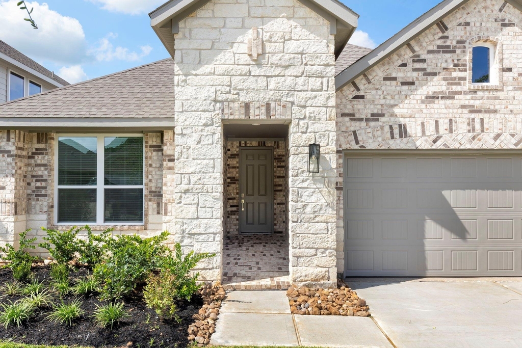 1589 Oakdale Crest Road - Photo 3