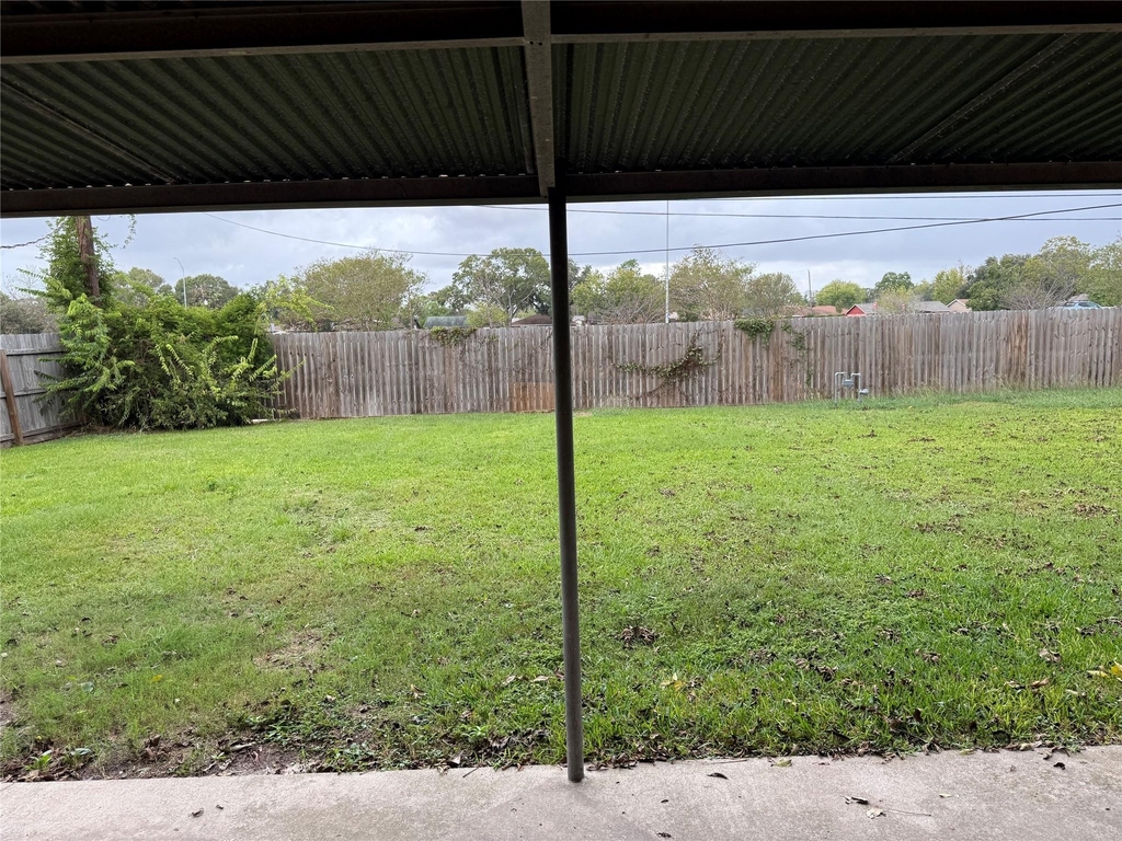 216 Schilling Street - Photo 12