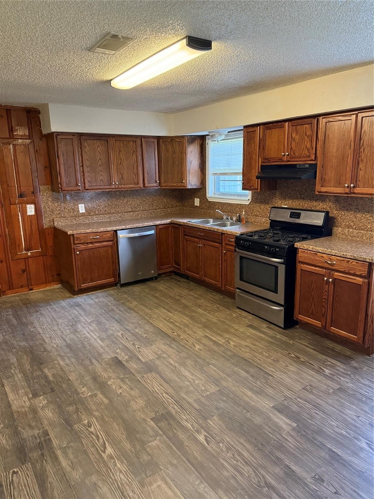 216 Schilling Street - Photo 8