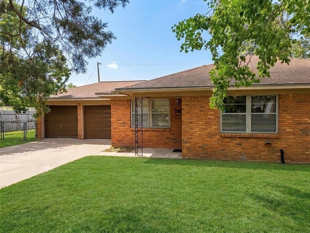 216 Schilling Street - Photo 0
