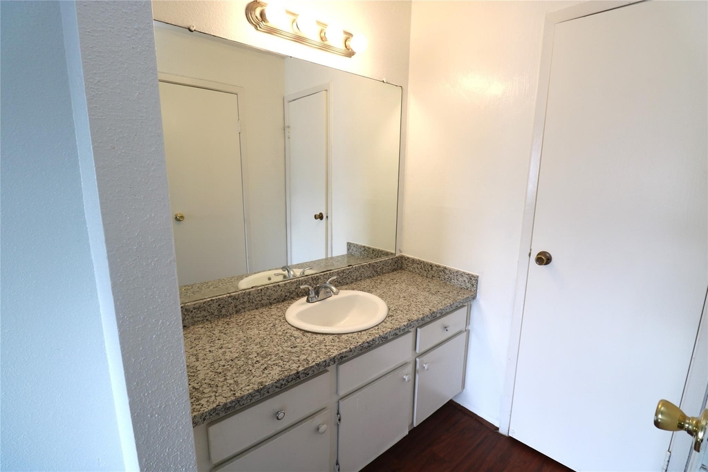 12659 Ashford Meadow Drive - Photo 13