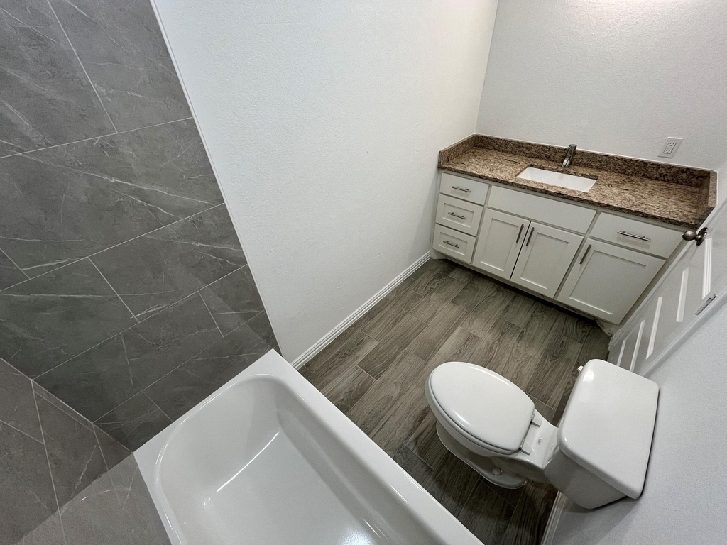 5706 Howell Street - Photo 15
