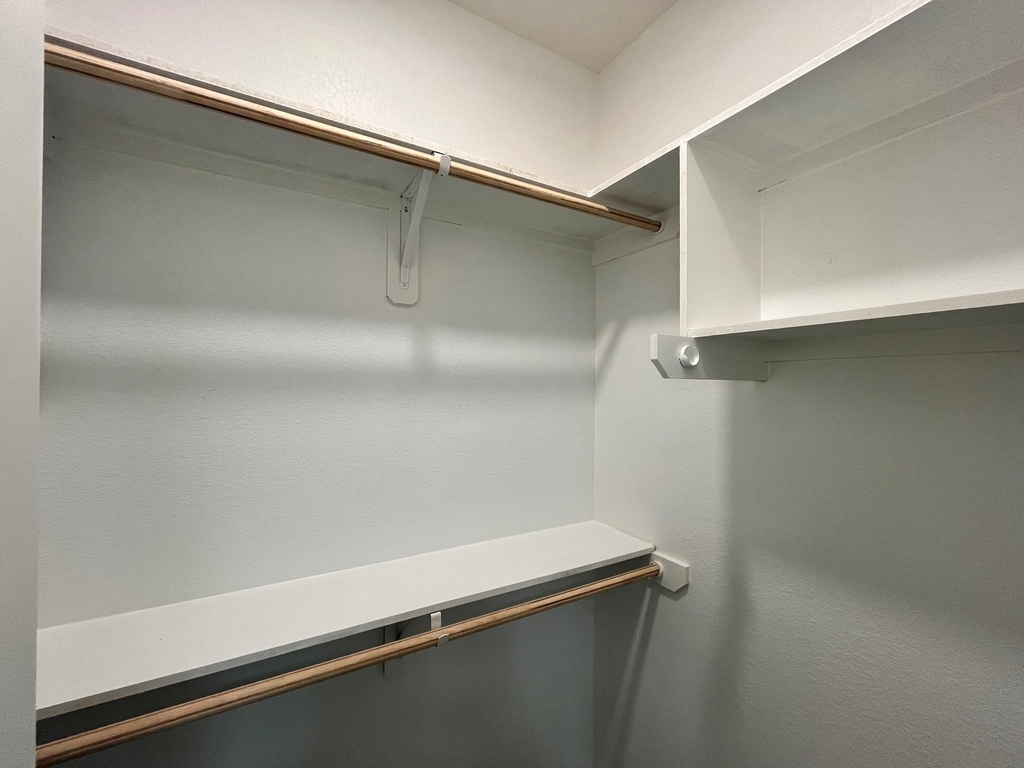 5706 Howell Street - Photo 18