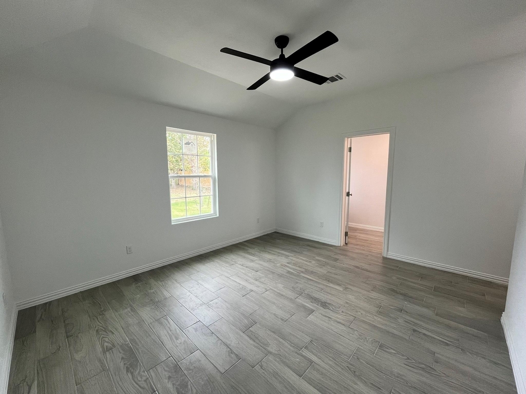 5706 Howell Street - Photo 22
