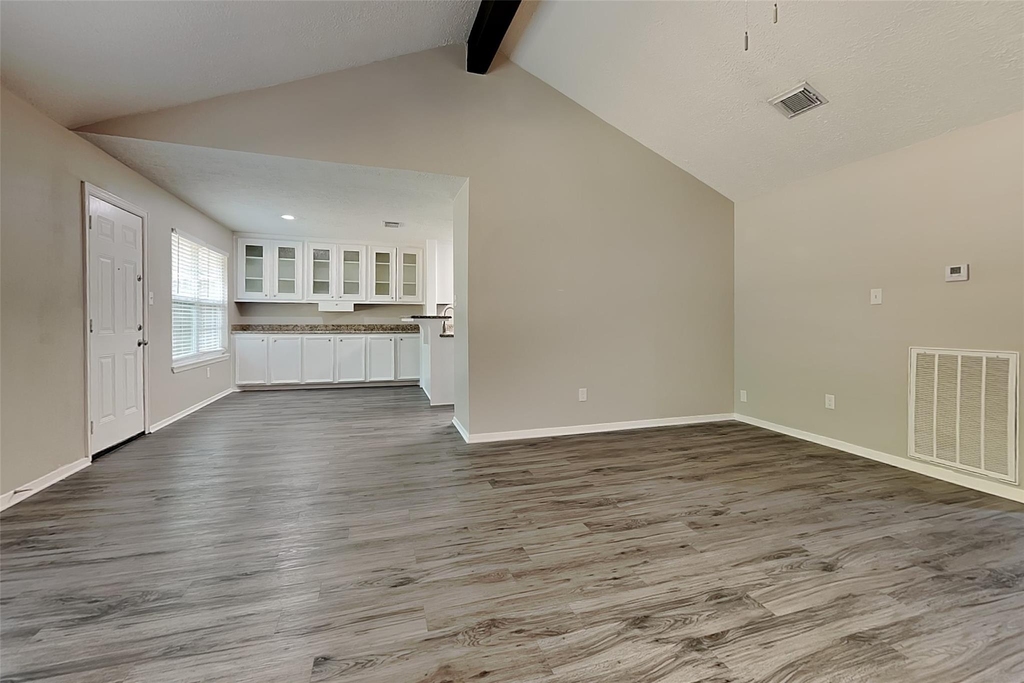 16854 Gleneagle Drive N - Photo 2