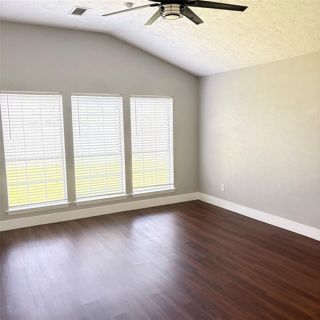 20315 Aspenwilde Drive - Photo 8