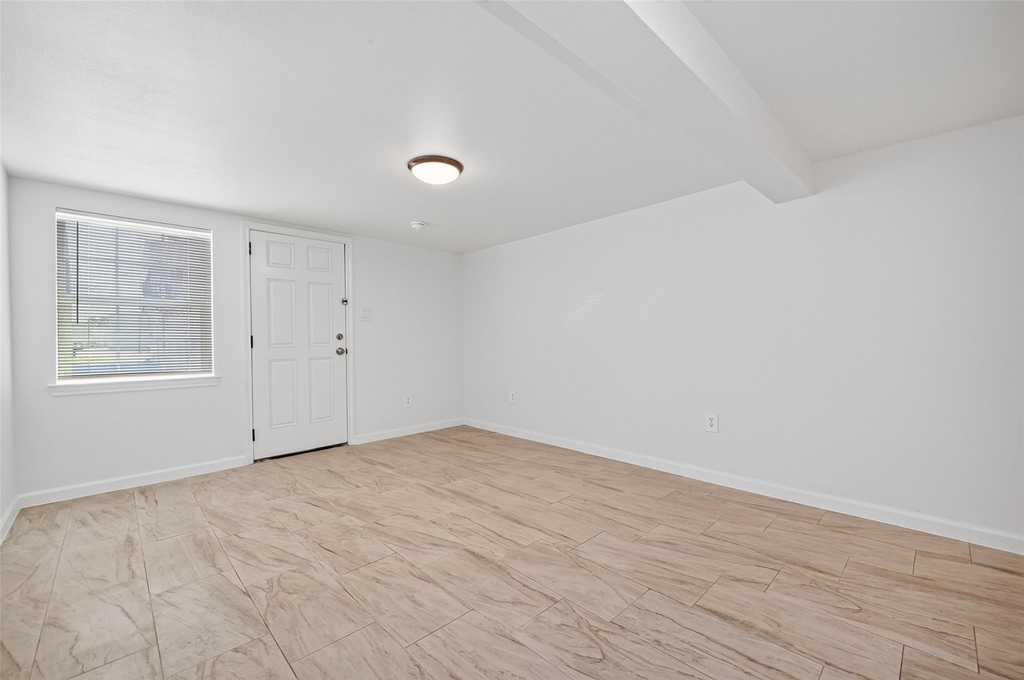 4901 Stimson Street - Photo 8