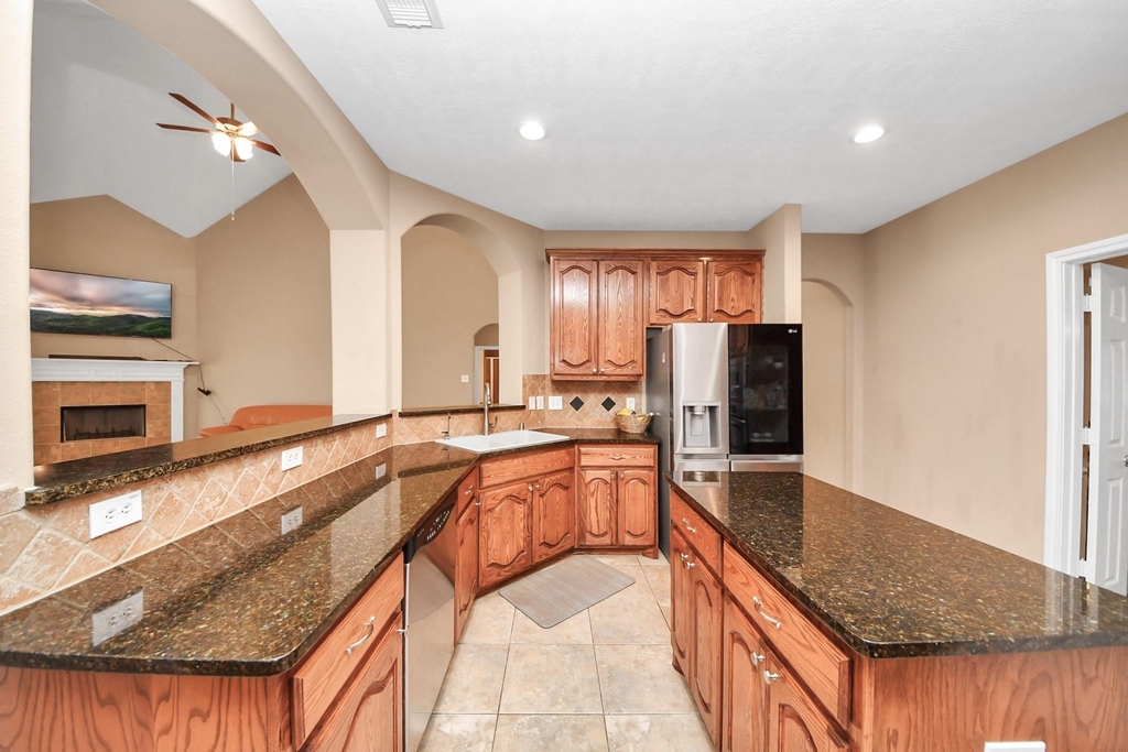 706 River Delta Lane - Photo 11