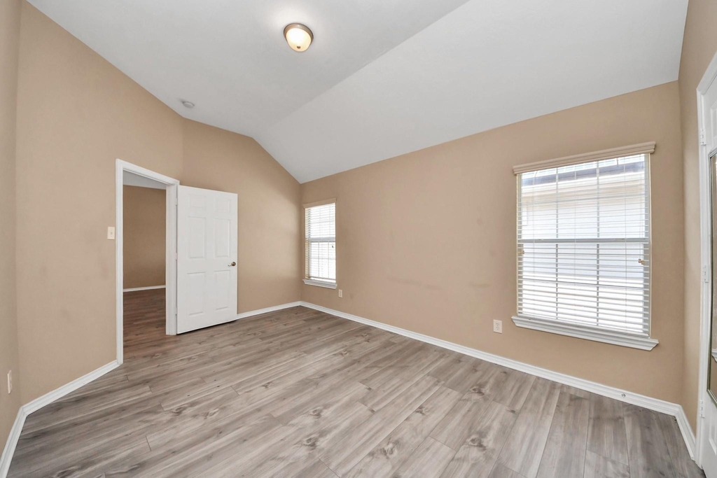 706 River Delta Lane - Photo 33
