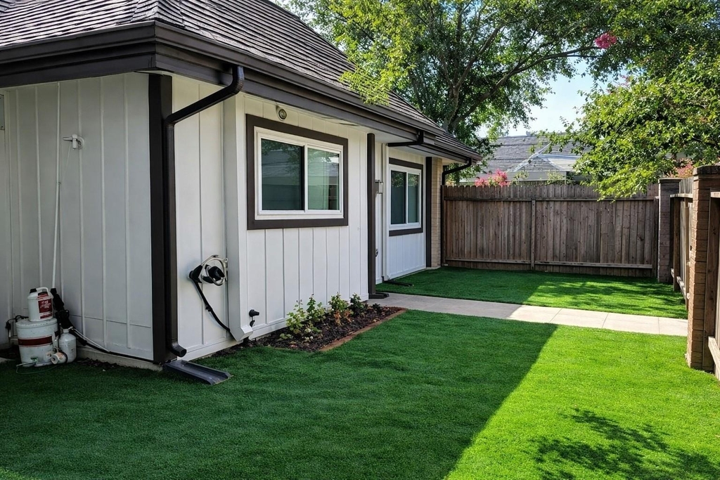 12026 Mighty Oak Dr - Photo 9
