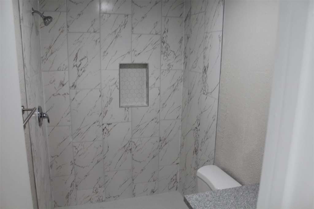 1122 Brenda Lane - Photo 6