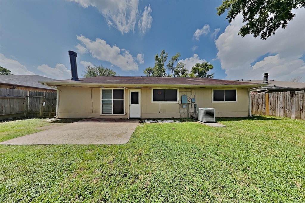 11914 Osage Park Drive - Photo 17