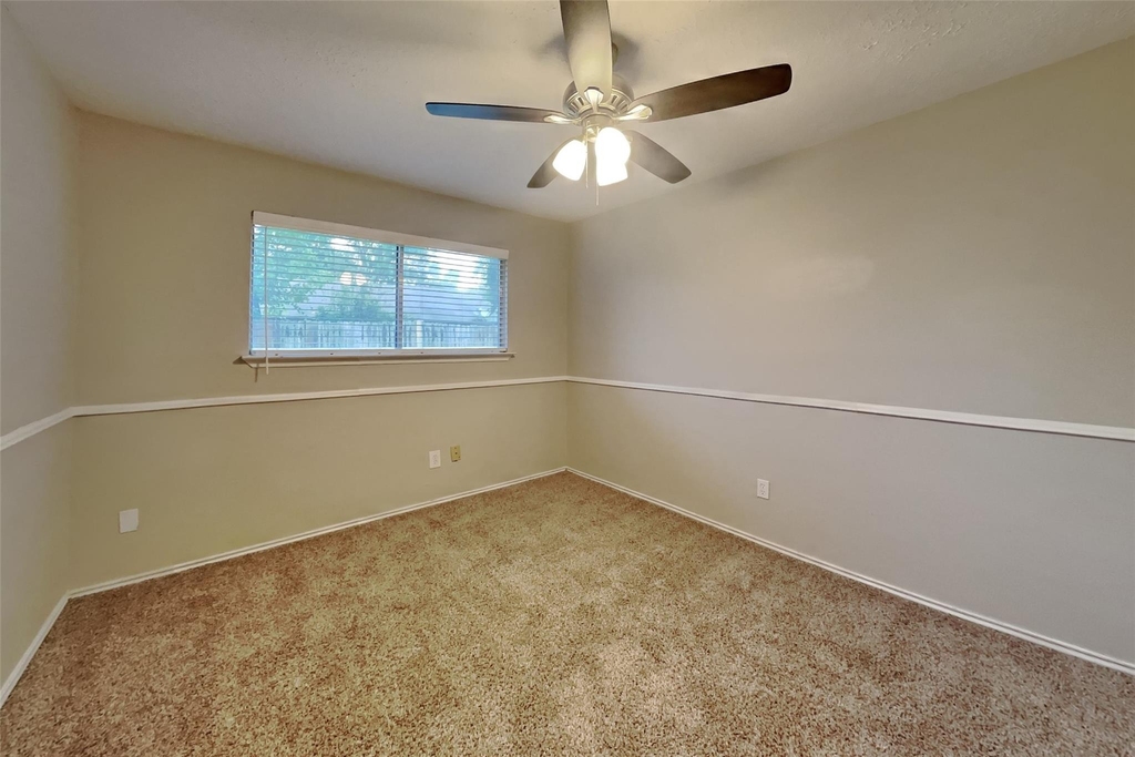 11914 Osage Park Drive - Photo 10