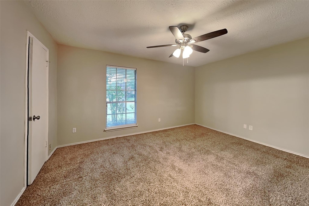 11914 Osage Park Drive - Photo 8