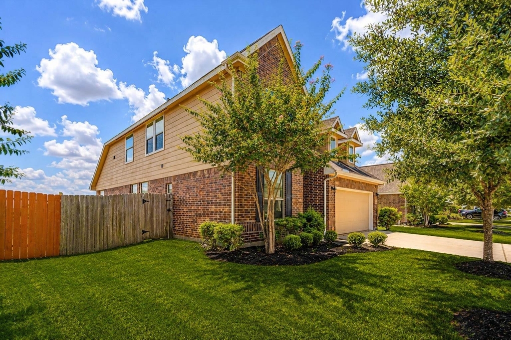 31111 Oneawa Stone Way - Photo 1