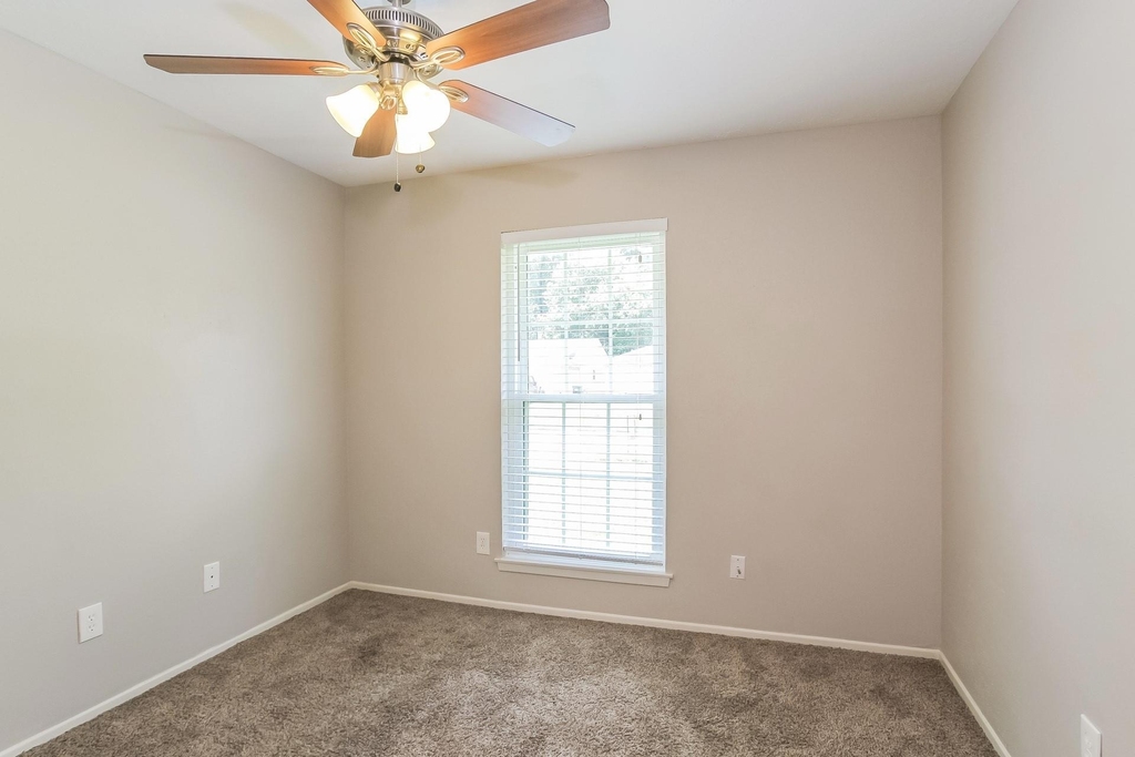 19718 Rackingham Place - Photo 10