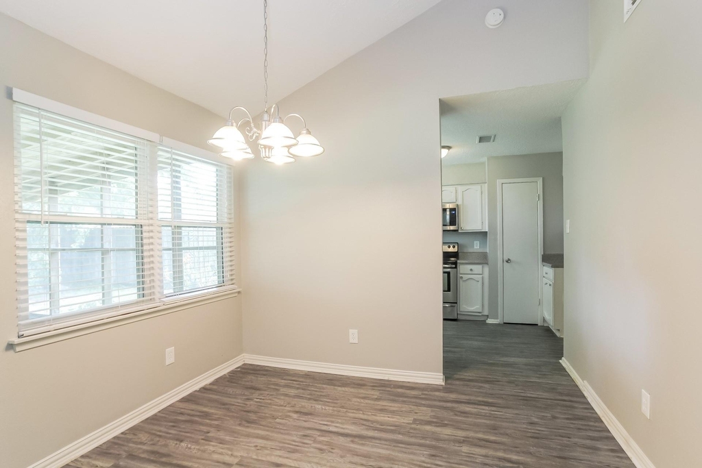 19718 Rackingham Place - Photo 4