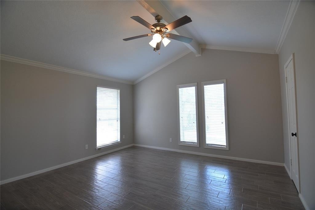 19118 Challe Circle W - Photo 16