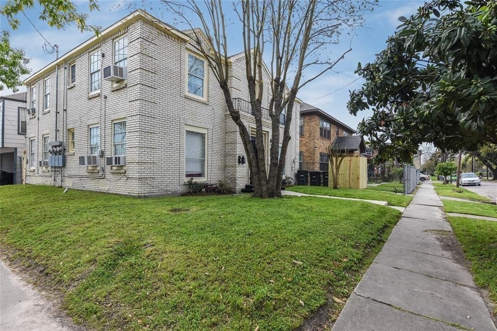 1 Sidney Street - Photo 12