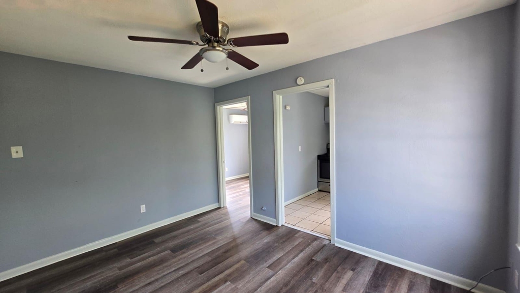 1012 Ann Street - Photo 0