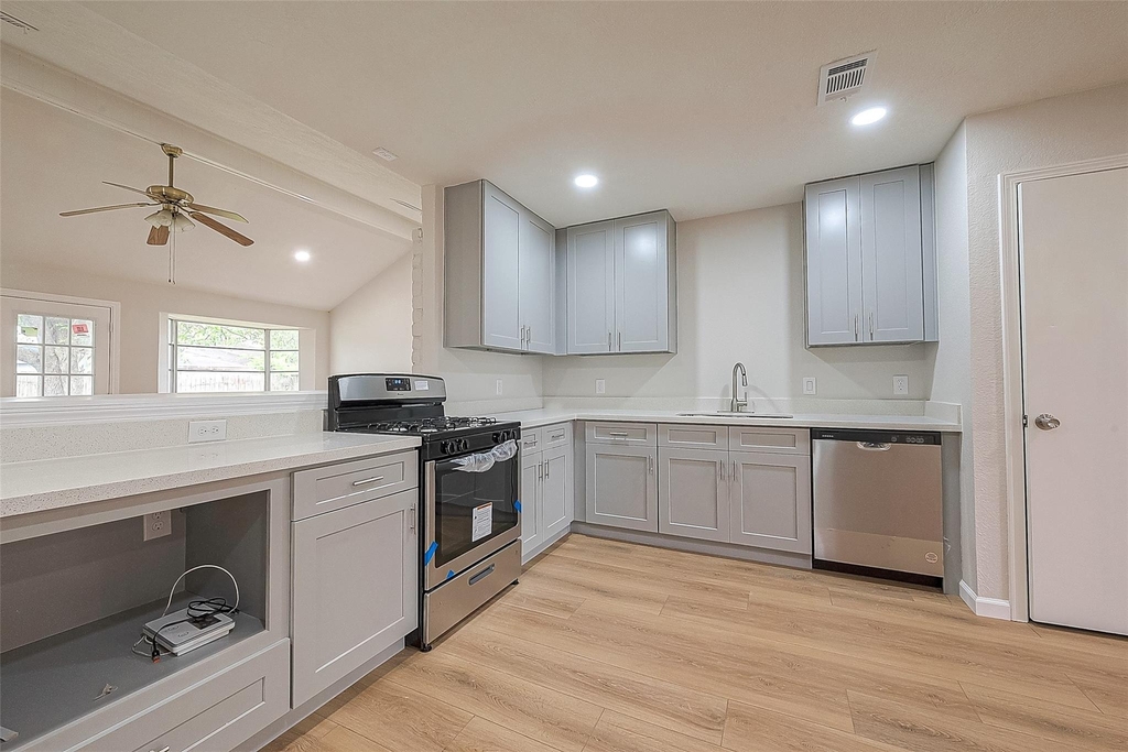 6919 Maczali Drive - Photo 11