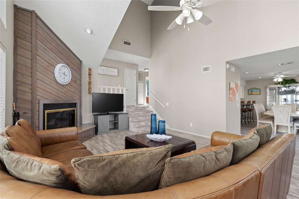 21812 Frio Drive - Photo 12
