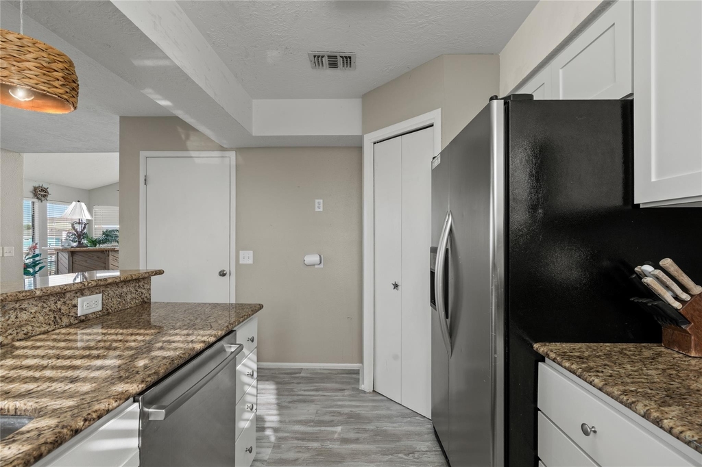 21812 Frio Drive - Photo 17