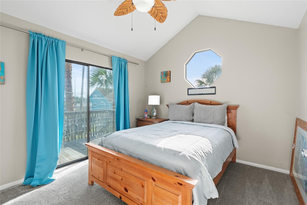 21812 Frio Drive - Photo 19