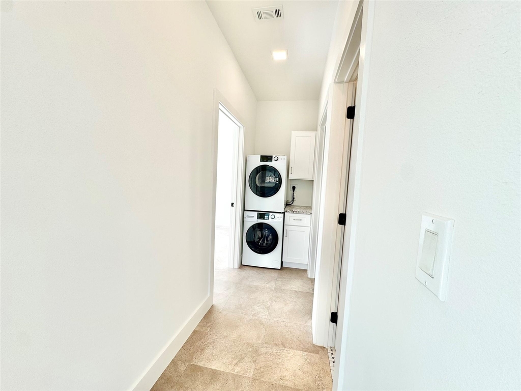2102 Mechanic Street - Photo 11