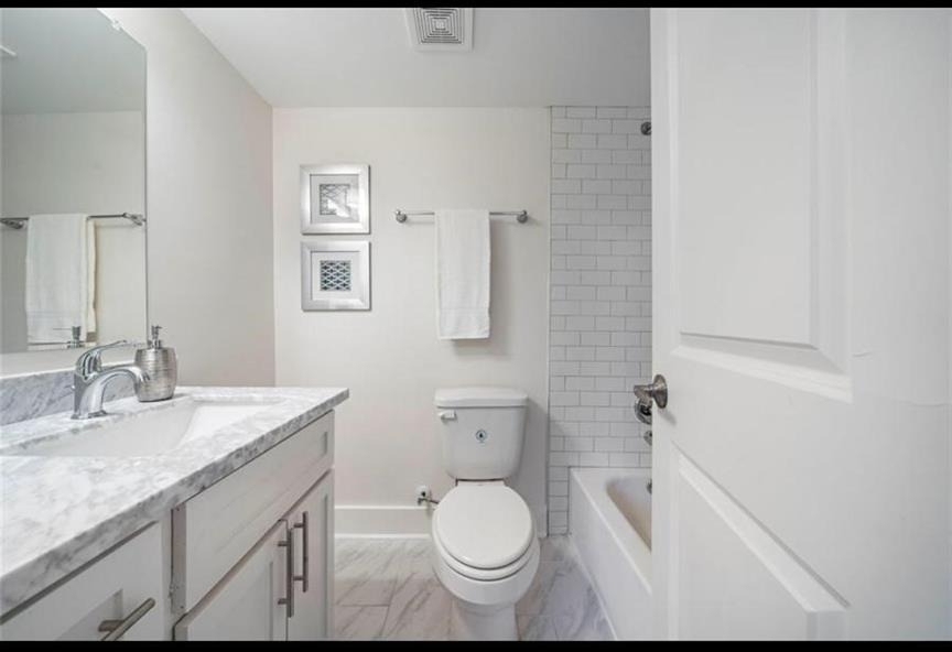 1521 Laird Street - Photo 13
