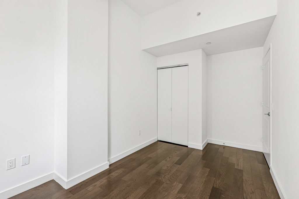 116 John Street - Photo 2