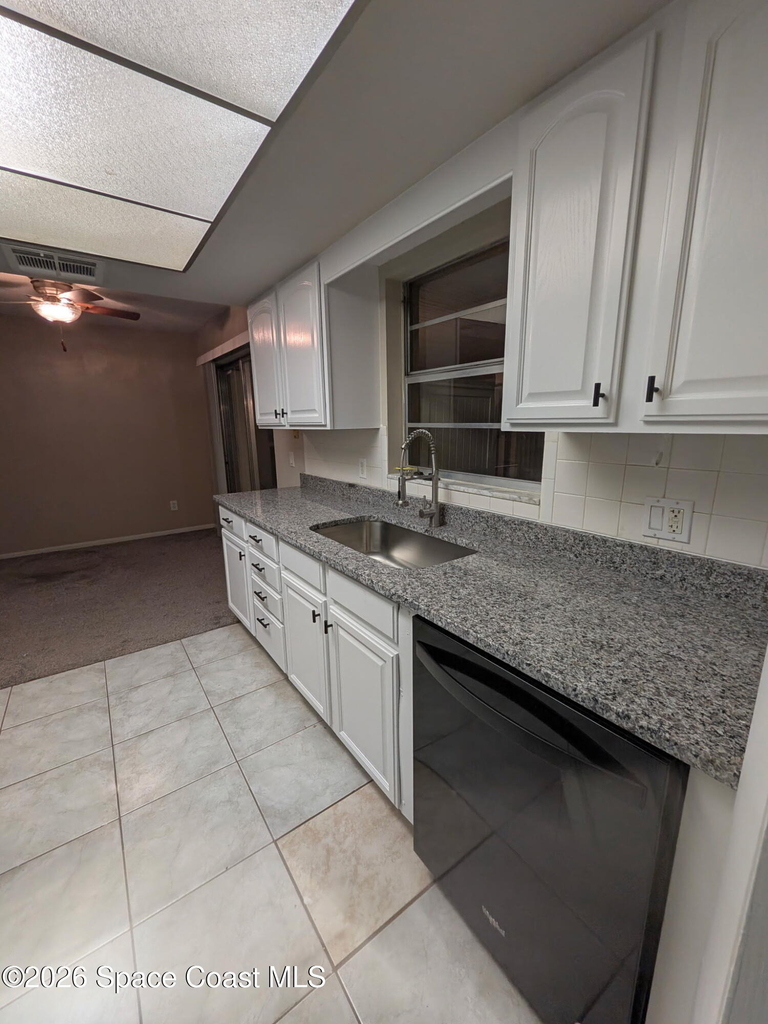 608 Sacre Coeur Drive - Photo 15