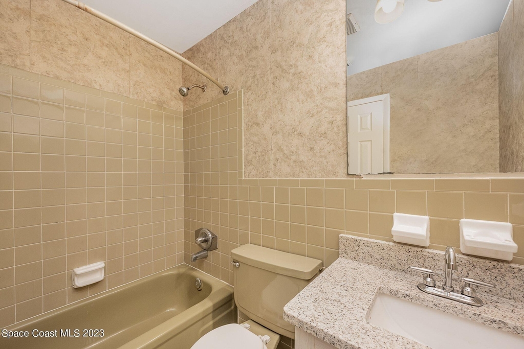 608 Sacre Coeur Drive - Photo 9